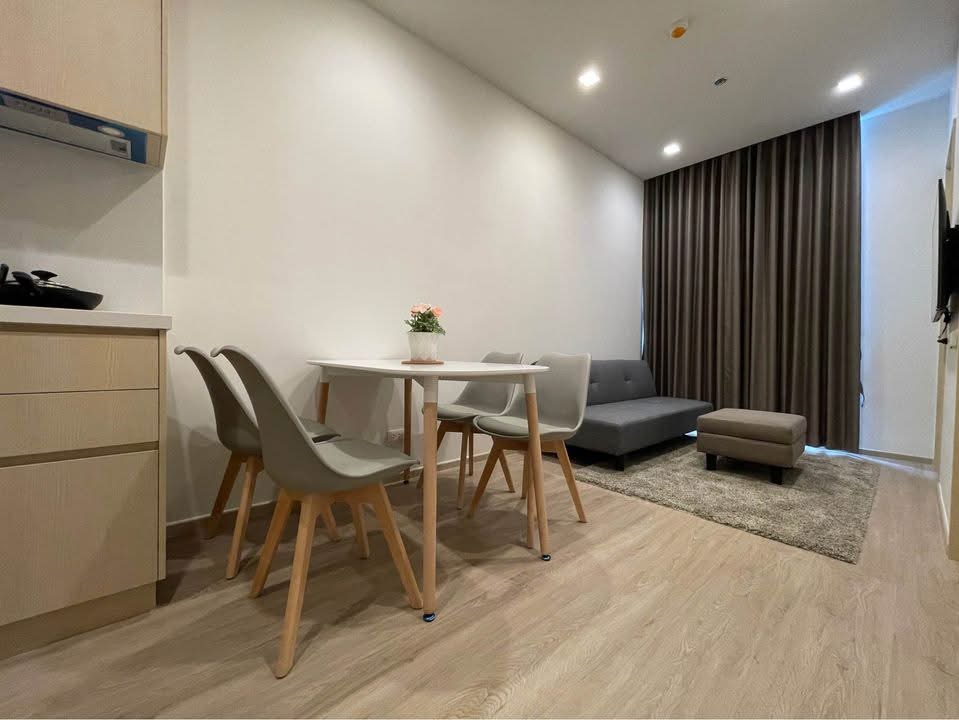 [0076] Noble State 39 26FL, 1BB, 35sqm, 30KB