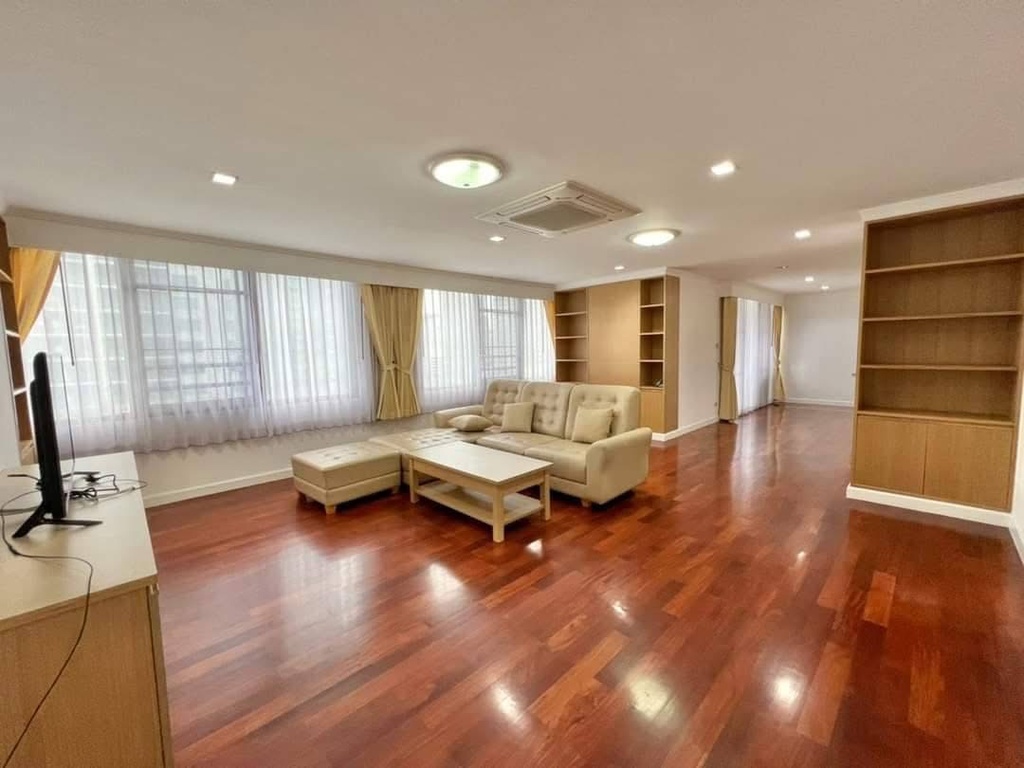 Acadamia Grand tower 13FL 3B 2bath 