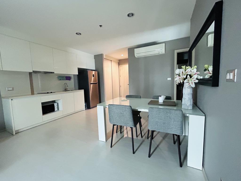 Rhythm Suk 42, 20FL,79sqm,2BB, 60KB