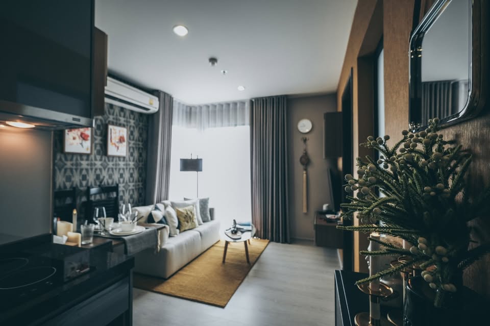 Rhythm Asoke, 36FL, 42sqm, 2bed 1bath, 30KB(6m), 7.75MB