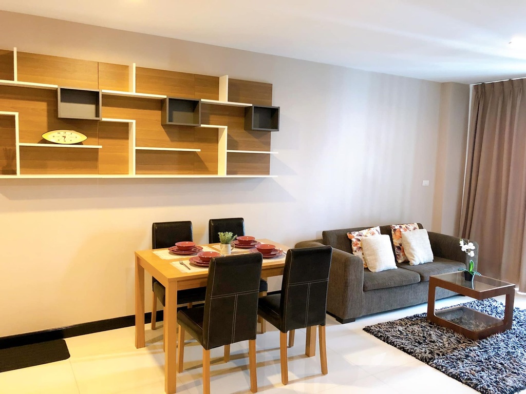 Voque Sukhumvit 16, 8FL, 52sqm, 1BB, 26KB