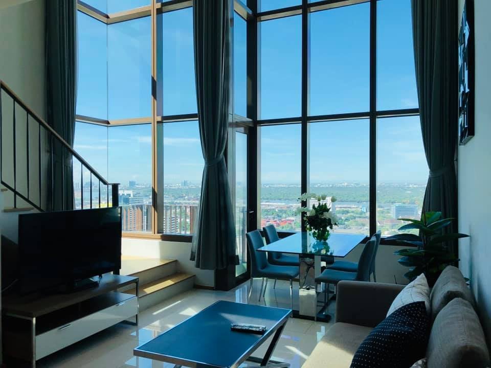 The Emporio Place,  34-35FL duplex, 55KB,1bed 2bath, 83sqm