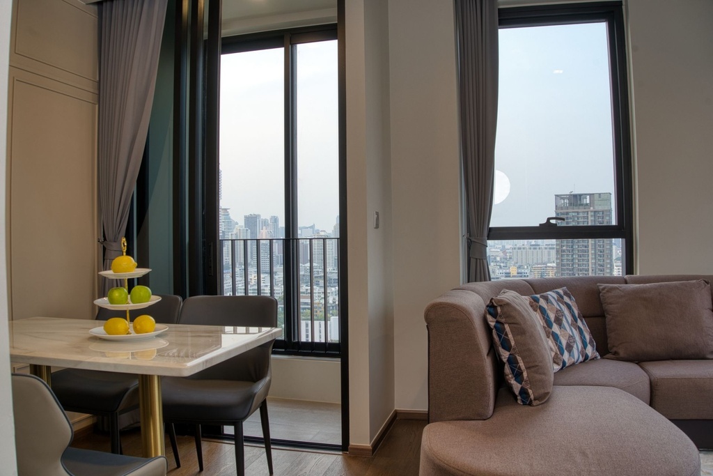 Ideo Q Sukhumvit 36,23FL,2BB, 65KB 65sqm