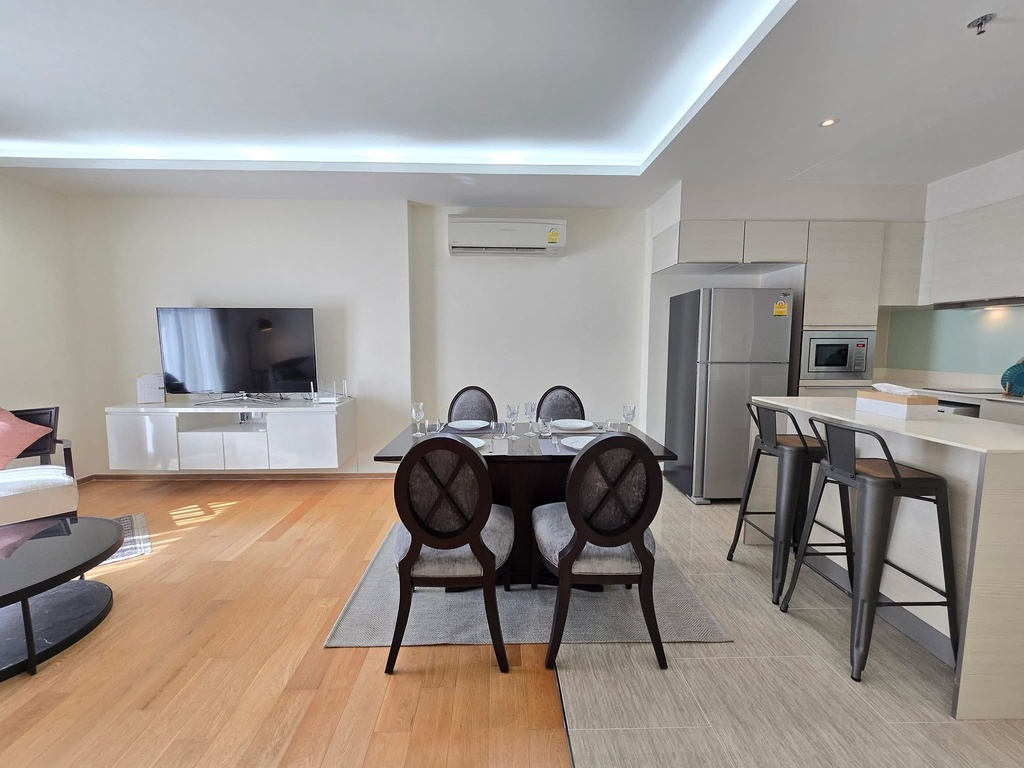 H sukhumvit 43, 10FL, 2BB, 70sqm, 55KB (Free wifi included) 