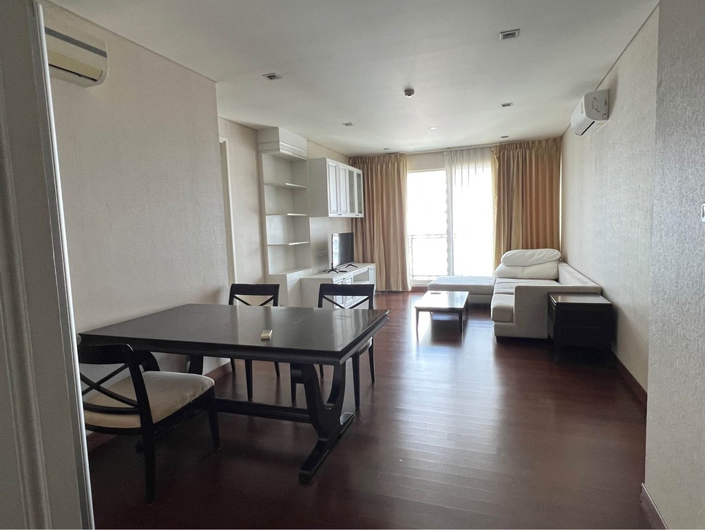 Ivy Thonglor, 20F, 50KB, 2BB, 85sqm 