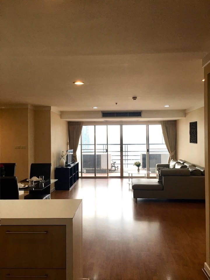Waterford Diamond 30/1,27FL,121.52sqm,3Bed2bath, 55KB include maid service 2/week 