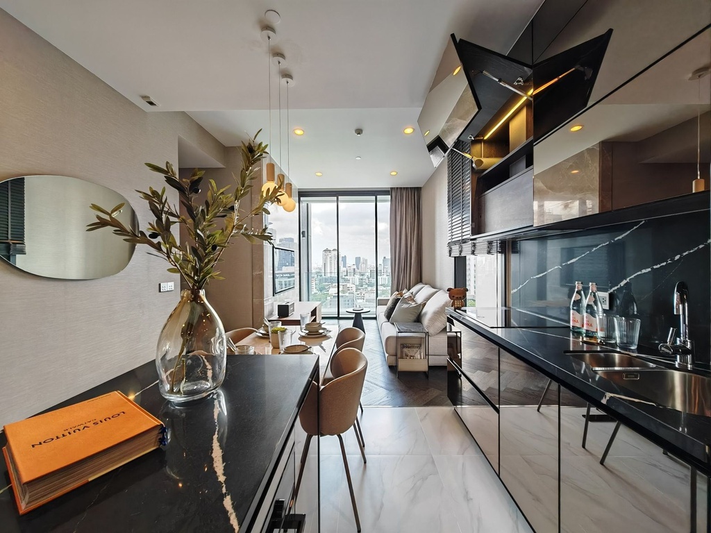 The Esse Sukhumvit 36,