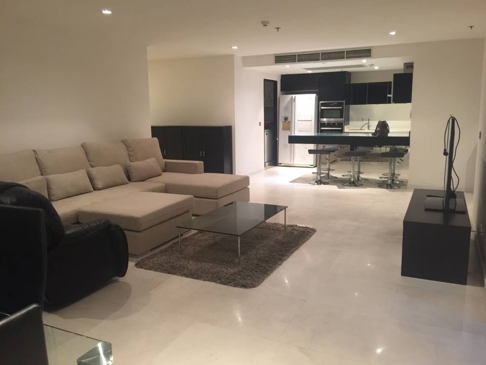 Eight Thonglor Residences,
