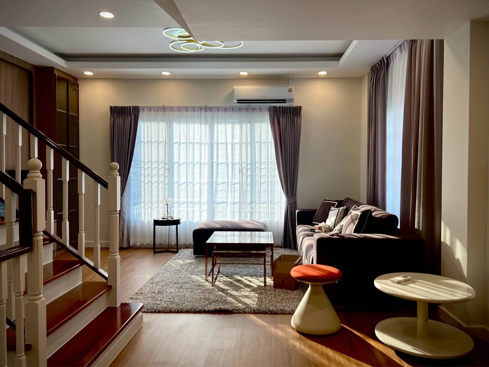 Plus Park Avenue Lasalle-Srinakarin, 