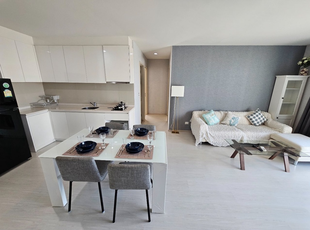 Rhythm Sukhumvit 42,