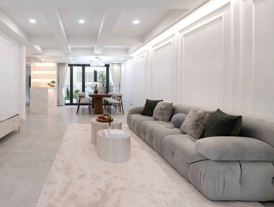 House in Sukhumvit 71 (Pridi Panomyong 42)