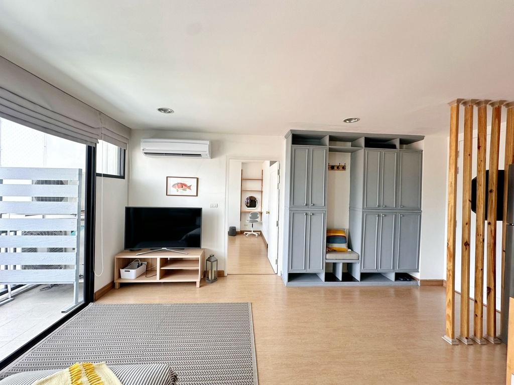 D 65 Condominium,